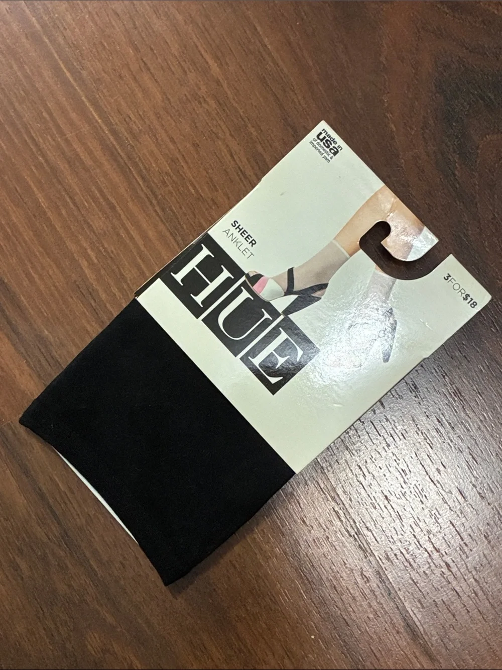 NEW HUE Women’s Sheer Anklet Socks Black Diagonal Ribbons MACY’S